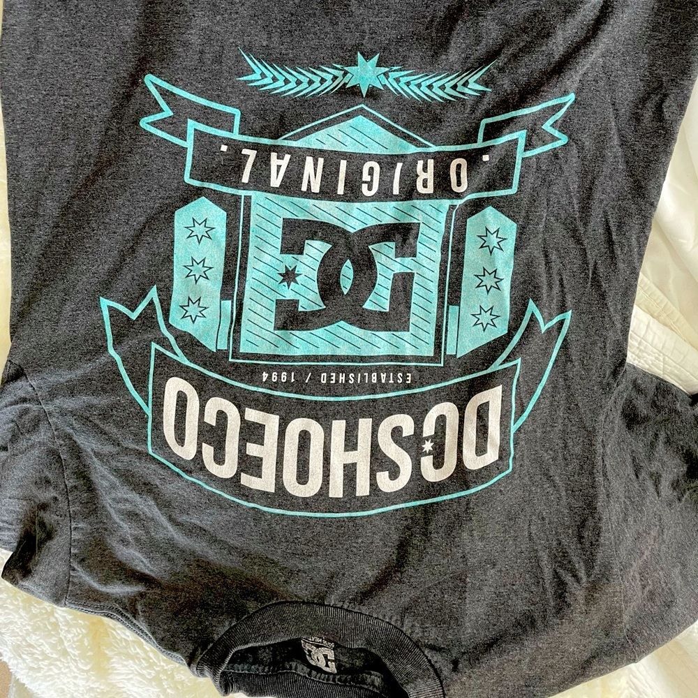 Men’s DC tshirt